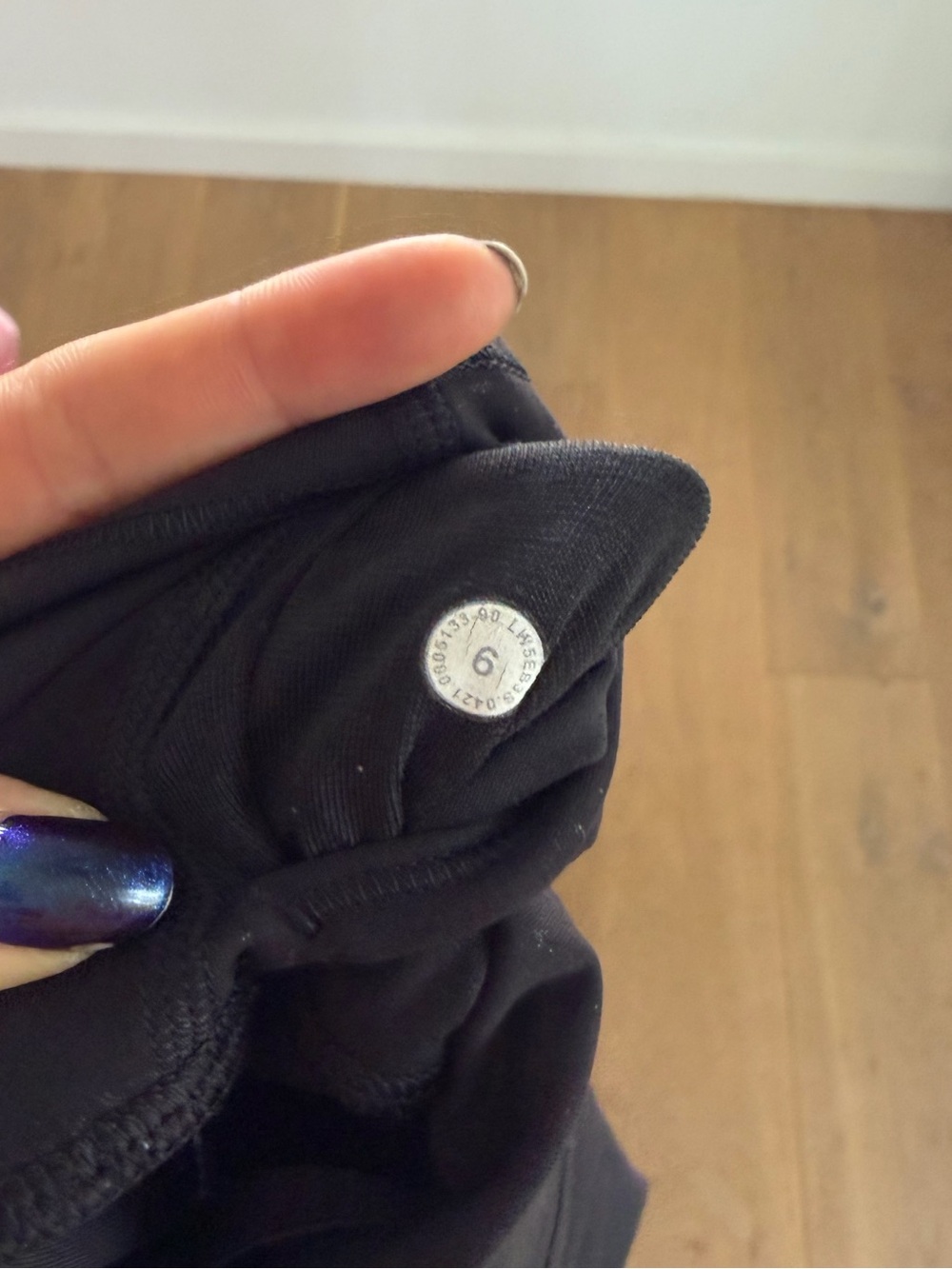 Lulu wunder train 25” leggings - Picture 4 of 4